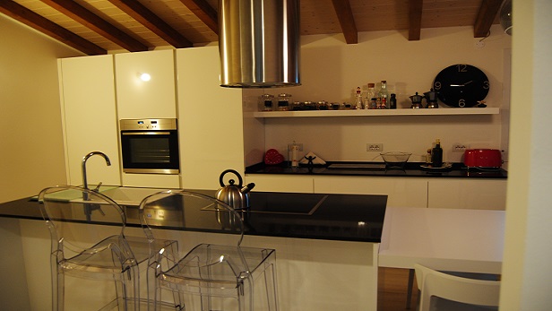 Rivolgiti a progetto casa arredamenti per i tuoi arredi su misura Cucine su misura bologna